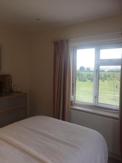 Cotswold Edge Guest Suite With Broadway Hill View Badsey Zewnętrze zdjęcie
